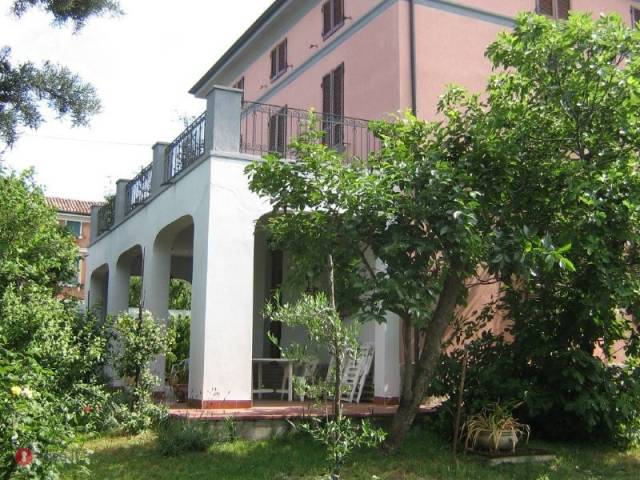 casa indipendente in vendita a Montù Beccaria in zona Poggiolo