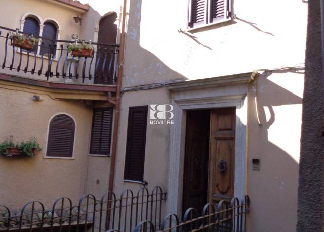 appartamento in vendita a Cervara di Roma
