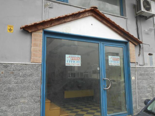 ufficio in affitto ad Afragola in zona Centro Città