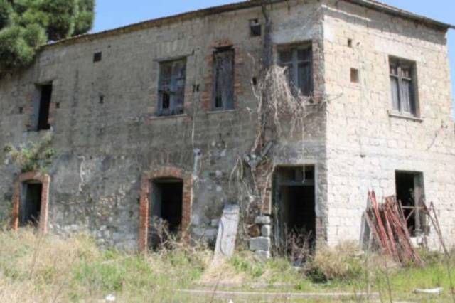 casa indipendente in vendita a Benevento in zona Libertà